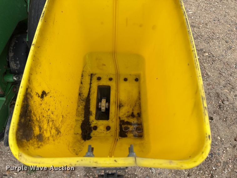 image for item EP2691 2009 John Deere 1710 no-till planter