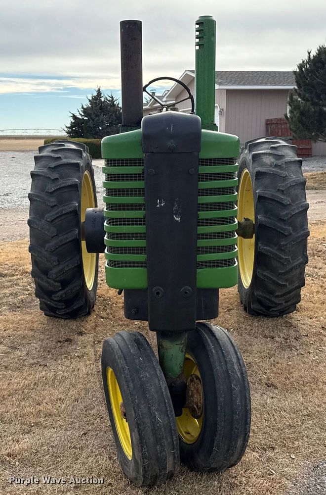 image for item EP2693 1945 John Deere G tractor