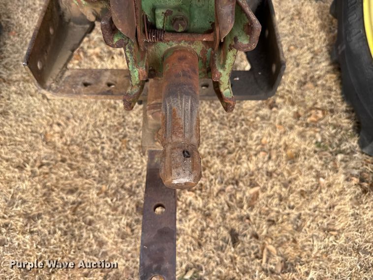 image for item EP2693 1945 John Deere G tractor