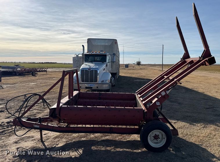 image for item EP2696 Pro Ag Designs 2BF bale unroller