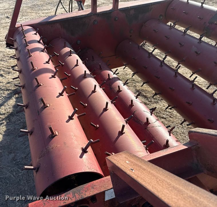 image for item EP2696 Pro Ag Designs 2BF bale unroller