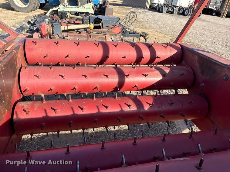 image for item EP2696 Pro Ag Designs 2BF bale unroller