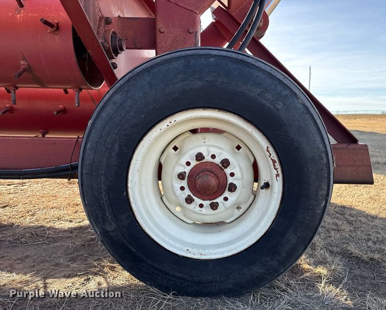 image for item EP2696 Pro Ag Designs 2BF bale unroller