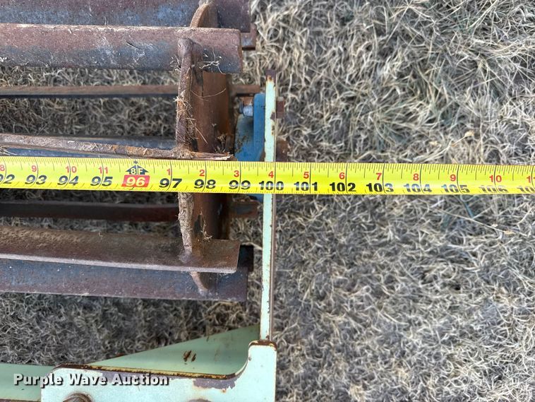 image for item EP2698 Orthman 369-200 pivot track filler