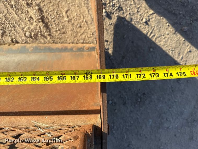 image for item EP2699 New Holland 9682 4WD tractor