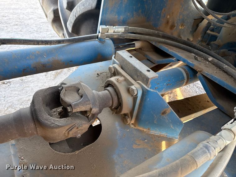 image for item EP2699 New Holland 9682 4WD tractor