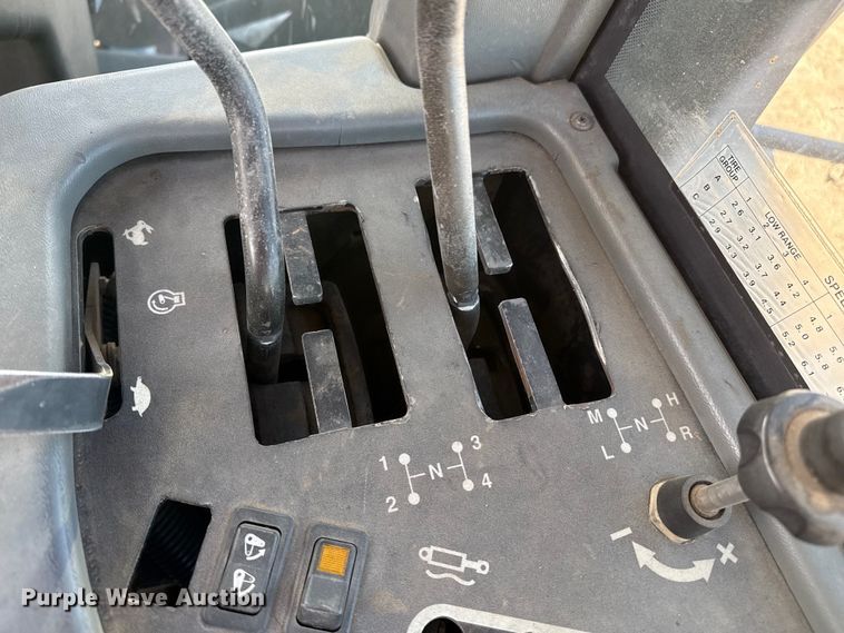 image for item EP2699 New Holland 9682 4WD tractor