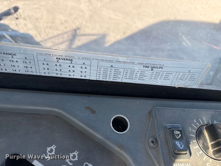 image for item EP2699 New Holland 9682 4WD tractor