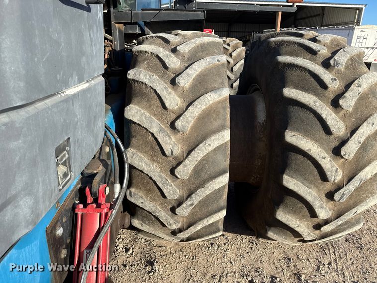 image for item EP2699 New Holland 9682 4WD tractor