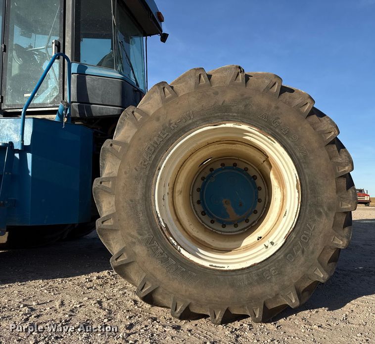 image for item EP2699 New Holland 9682 4WD tractor