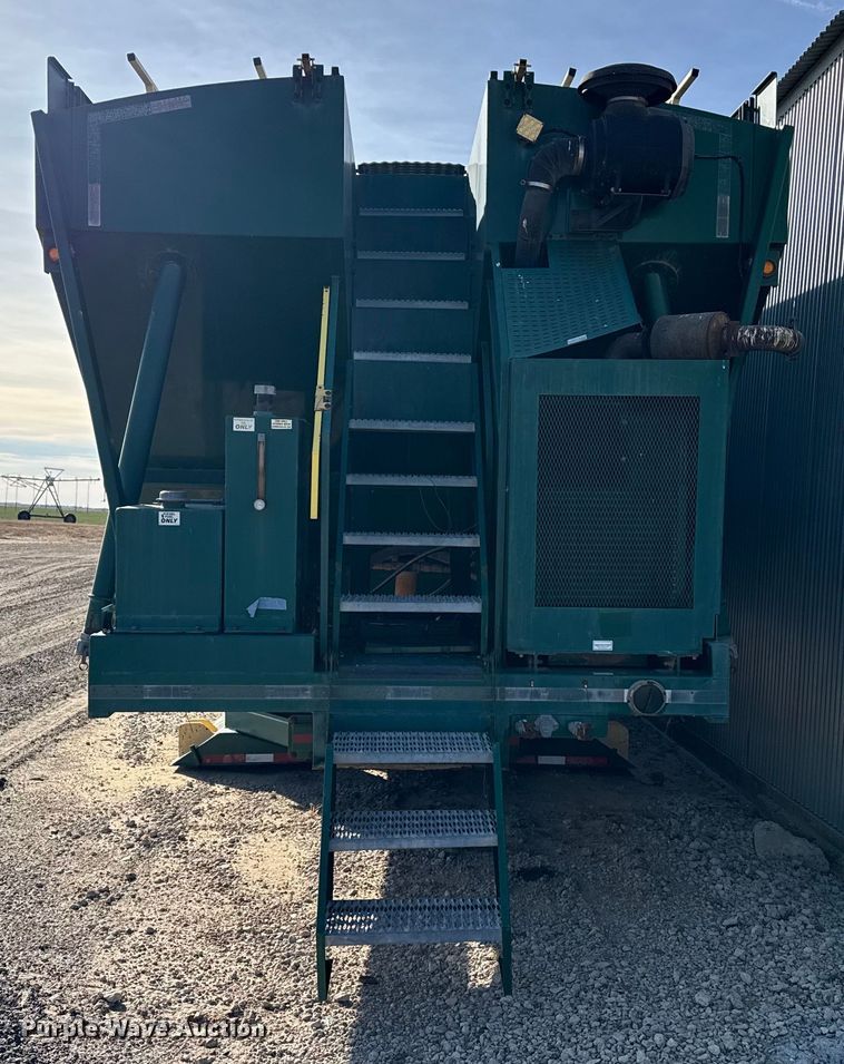 image for item EP2703 2011 Convey-All SK-4000-AC conveyor