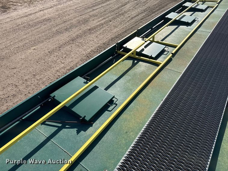 image for item EP2703 2011 Convey-All SK-4000-AC conveyor