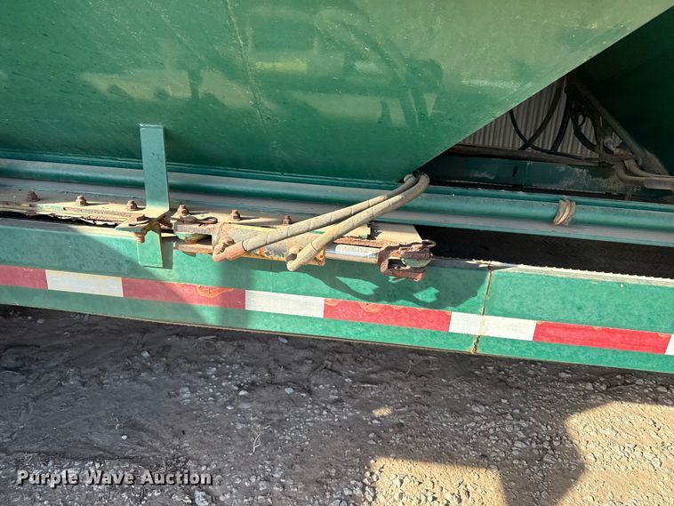 image for item EP2703 2011 Convey-All SK-4000-AC conveyor