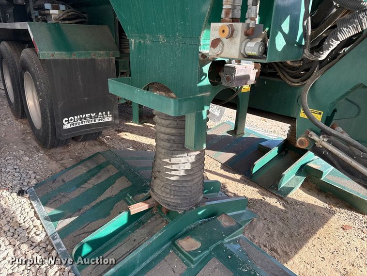 image for item EP2703 2011 Convey-All SK-4000-AC conveyor