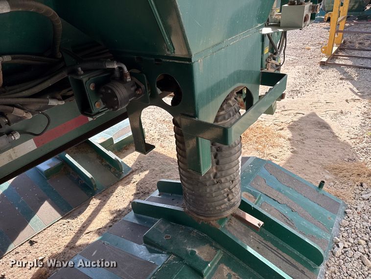 image for item EP2703 2011 Convey-All SK-4000-AC conveyor