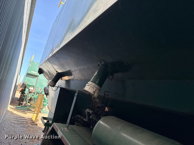 image for item EP2704 2011 Convey-All SK-4000-AC conveyor