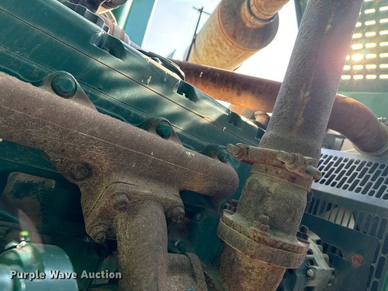 image for item EP2704 2011 Convey-All SK-4000-AC conveyor