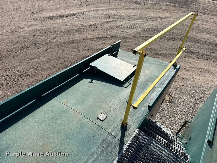 image for item EP2704 2011 Convey-All SK-4000-AC conveyor