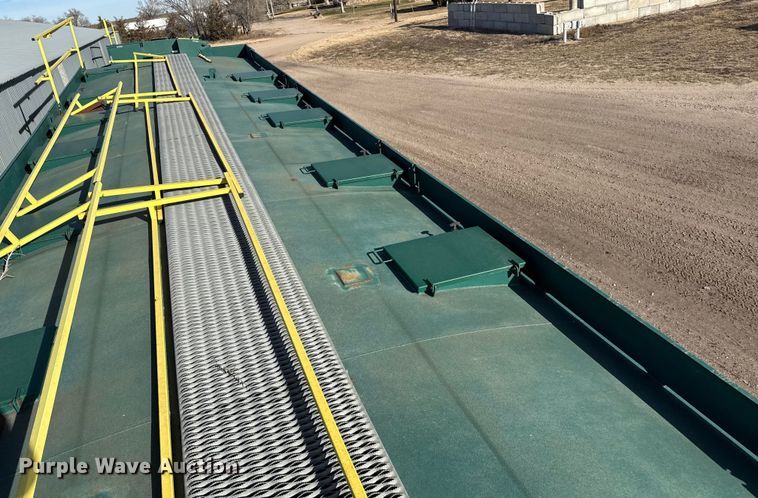 image for item EP2704 2011 Convey-All SK-4000-AC conveyor