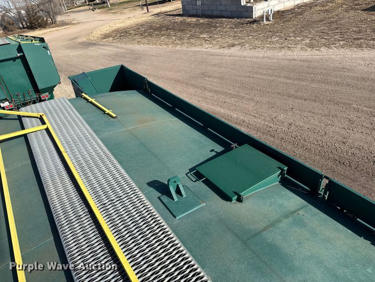 image for item EP2704 2011 Convey-All SK-4000-AC conveyor