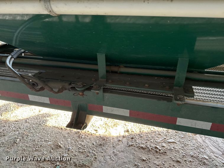 image for item EP2704 2011 Convey-All SK-4000-AC conveyor