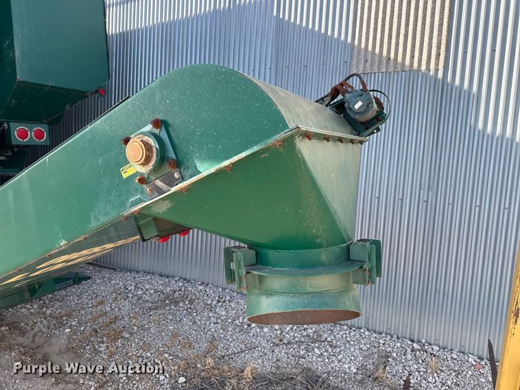 image for item EP2704 2011 Convey-All SK-4000-AC conveyor