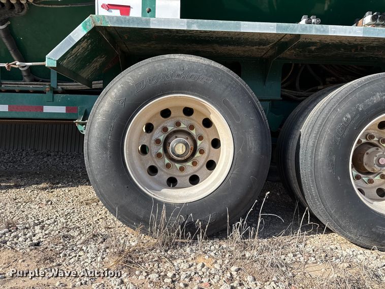 image for item EP2704 2011 Convey-All SK-4000-AC conveyor