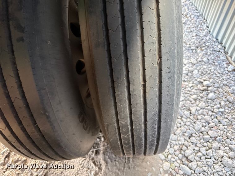 image for item EP2704 2011 Convey-All SK-4000-AC conveyor