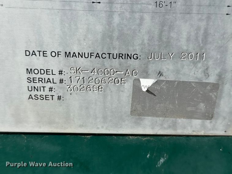 image for item EP2704 2011 Convey-All SK-4000-AC conveyor