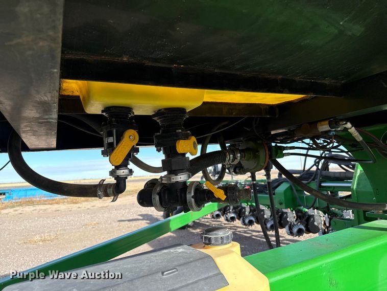 image for item EP2706 John Deere planter