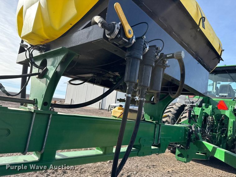 image for item EP2706 John Deere planter