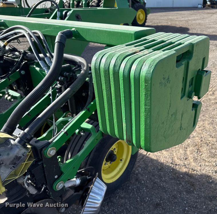 image for item EP2706 John Deere planter