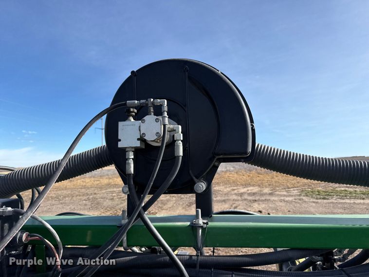 image for item EP2706 John Deere planter