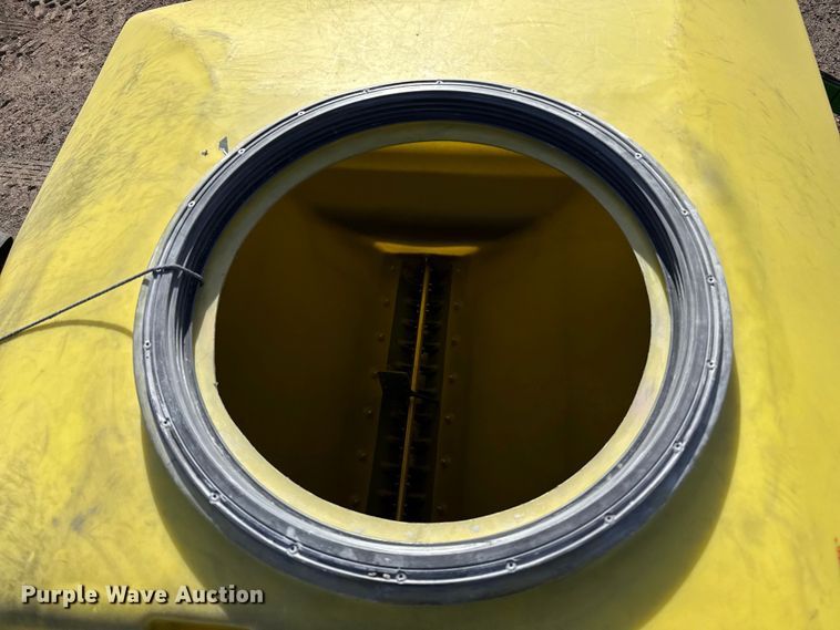 image for item EP2706 John Deere planter