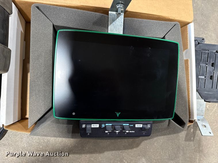 image for item EP2706 John Deere planter