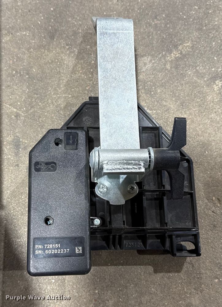 image for item EP2706 John Deere planter