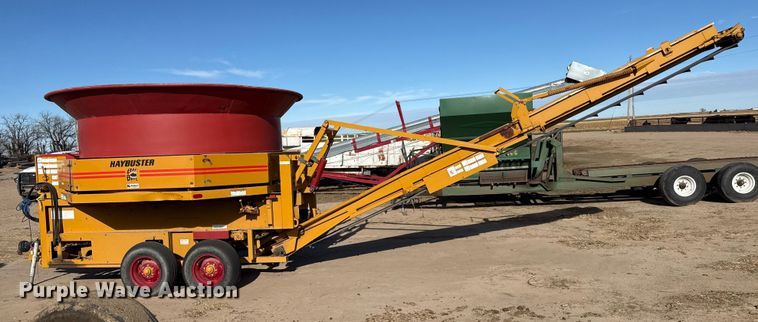 image for item EP2707 DuraTech Haybuster H1100 bale processor