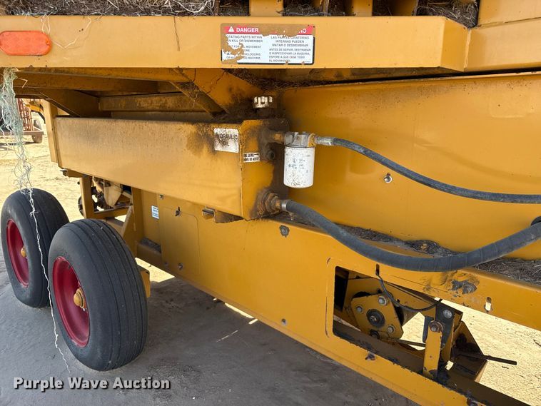 image for item EP2707 DuraTech Haybuster H1100 bale processor