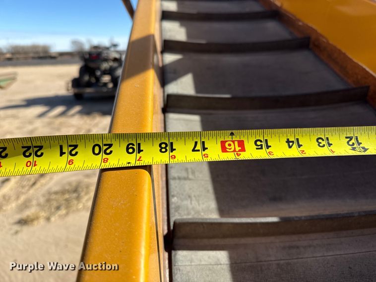 image for item EP2707 DuraTech Haybuster H1100 bale processor