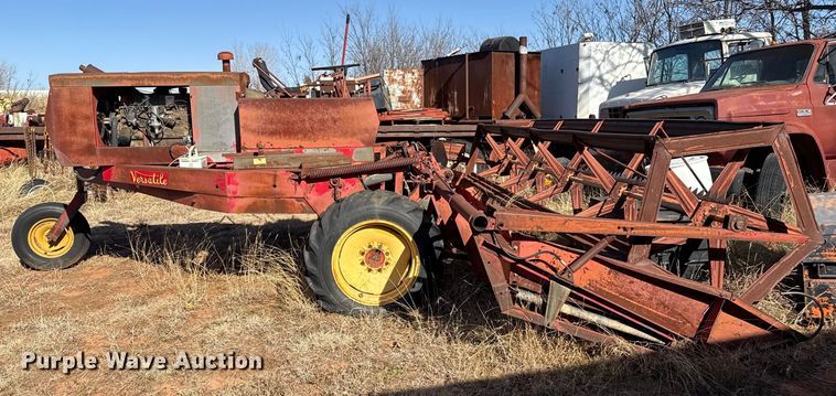 image for item EP2736 Versatile 400 swather / windrower