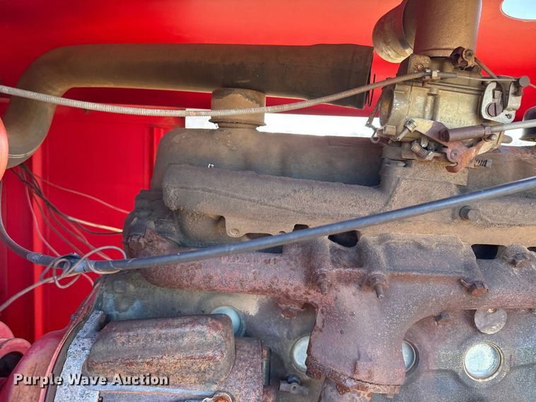 image for item EP2736 Versatile 400 swather / windrower