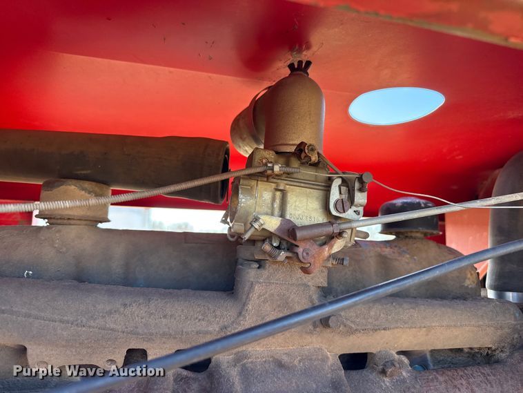 image for item EP2736 Versatile 400 swather / windrower