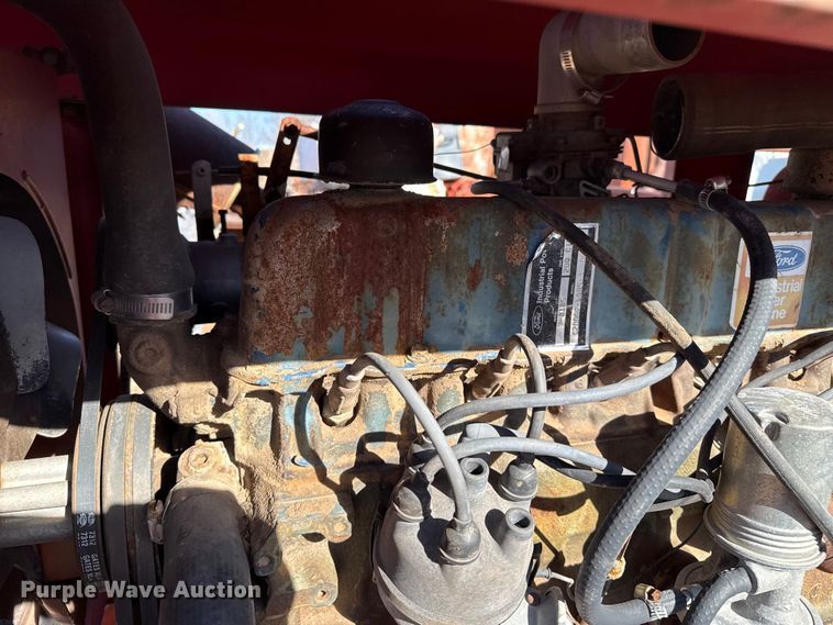 image for item EP2736 Versatile 400 swather / windrower