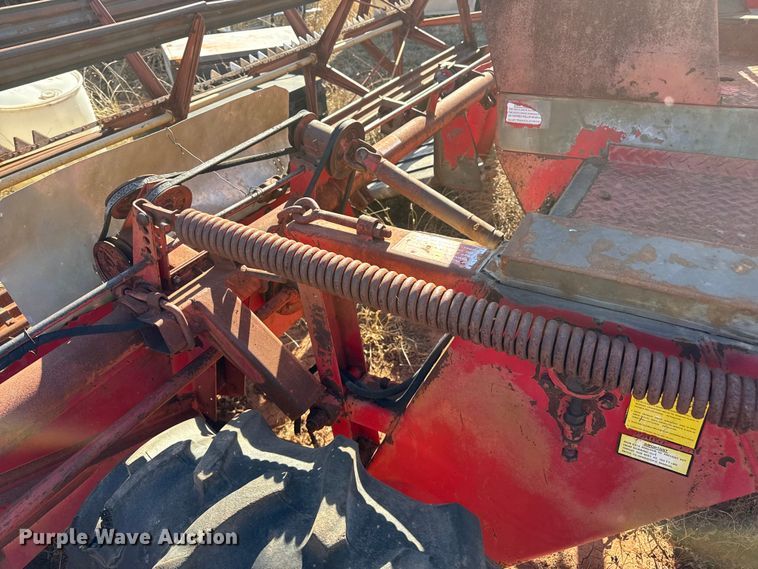 image for item EP2736 Versatile 400 swather / windrower