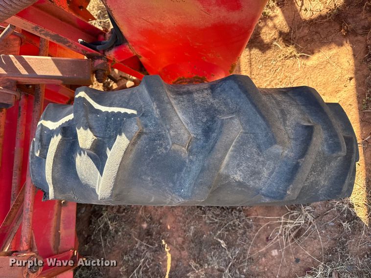 image for item EP2736 Versatile 400 swather / windrower