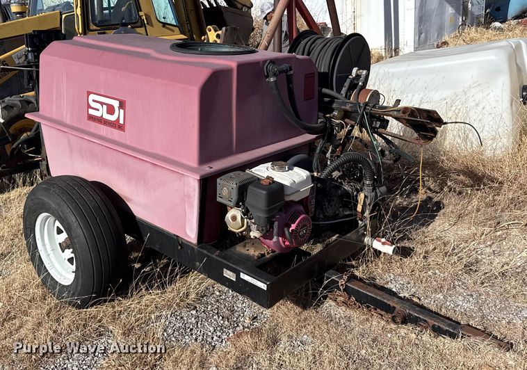 image for item EP2737 Spraying Devices Inc. 300-208HM sprayer trailer
