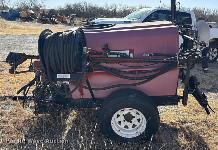 image for item EP2737 Spraying Devices Inc. 300-208HM sprayer trailer