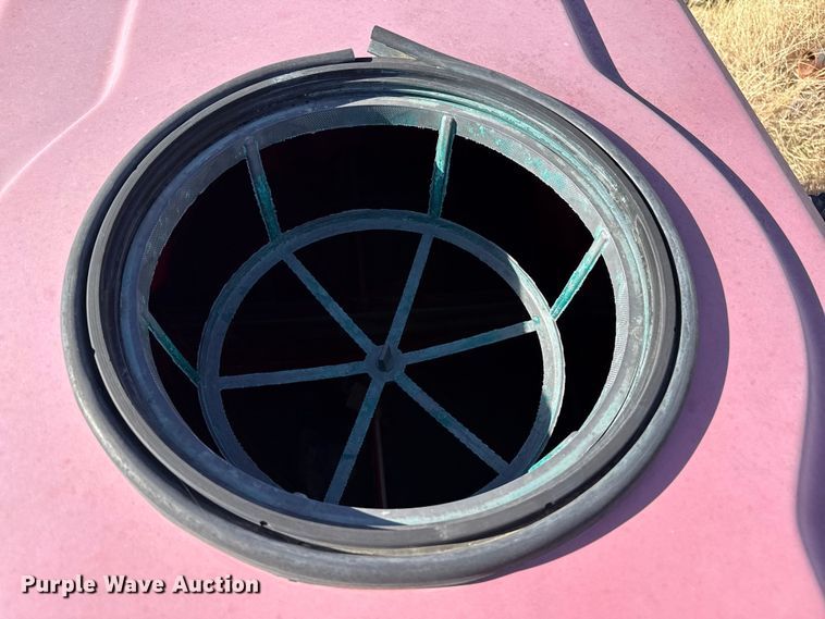 image for item EP2737 Spraying Devices Inc. 300-208HM sprayer trailer