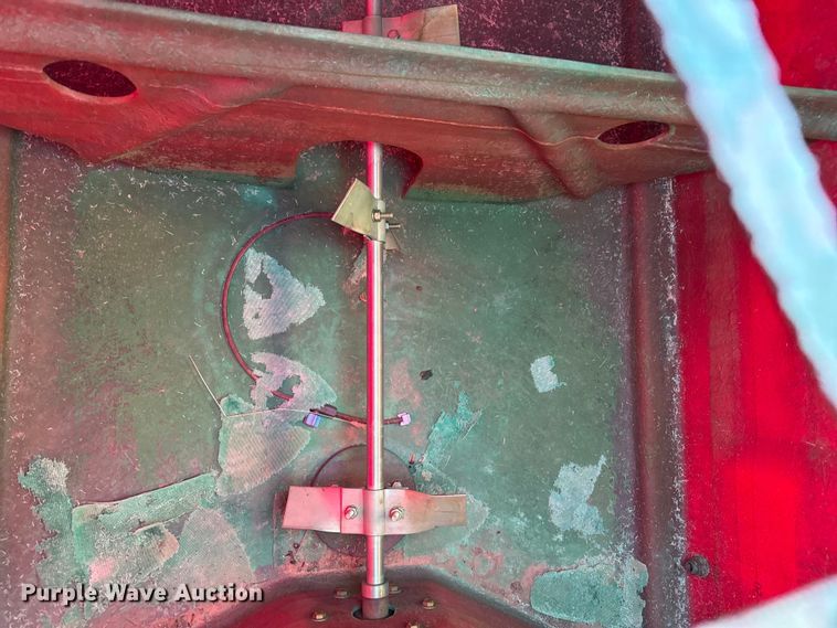 image for item EP2737 Spraying Devices Inc. 300-208HM sprayer trailer