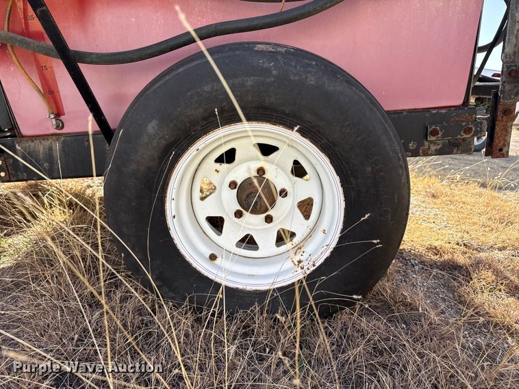 image for item EP2737 Spraying Devices Inc. 300-208HM sprayer trailer